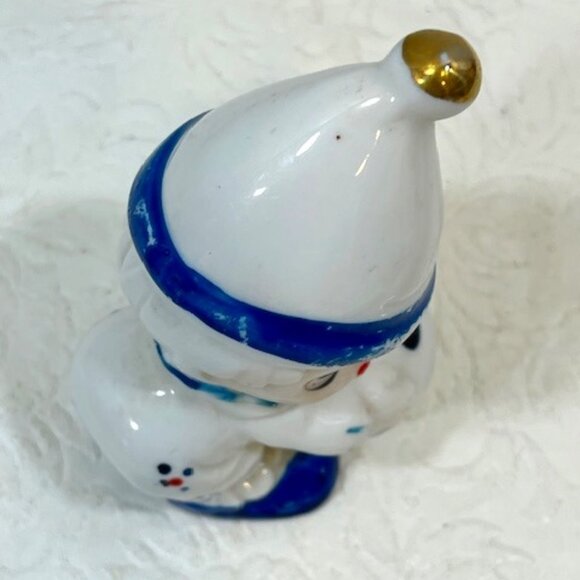 VTG Ceramic Child Dressed as Circus Clown w/Ball Figurine Collectible 3.5" Tall - Picture 3 of 11